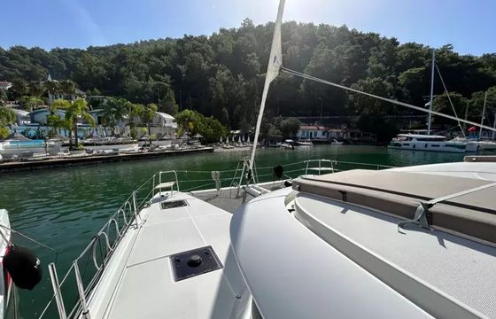 Lagoon 46 Shanti