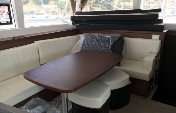 Lagoon 450 F Grand Deluxe