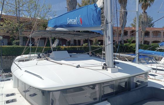 Lagoon 450 F Hakuna Matata