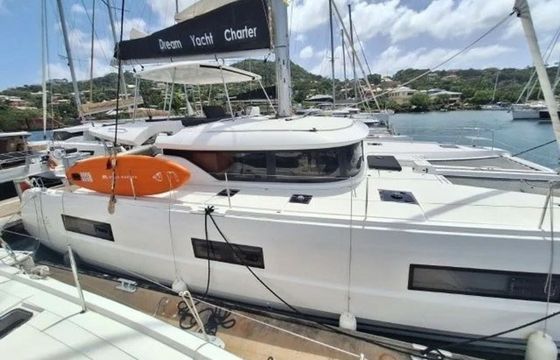 Lagoon 46 Boatylicious