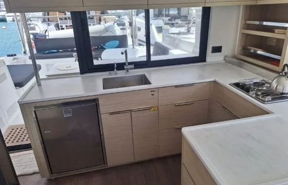 Lagoon 46 Boatylicious