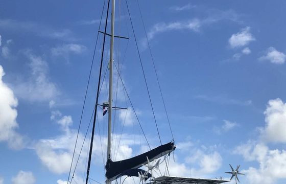 Lagoon 440 Altitude Adjusment