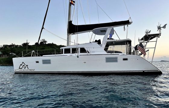 Lagoon 440 Altitude Adjusment