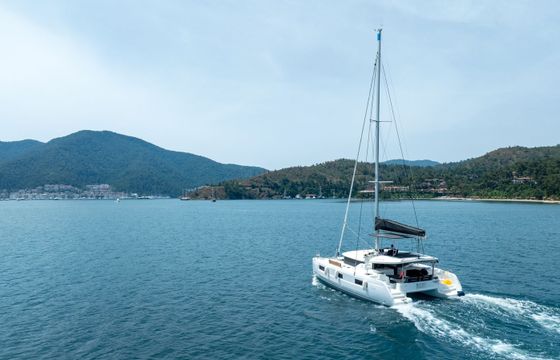 Lagoon 46 Blue Dream 48