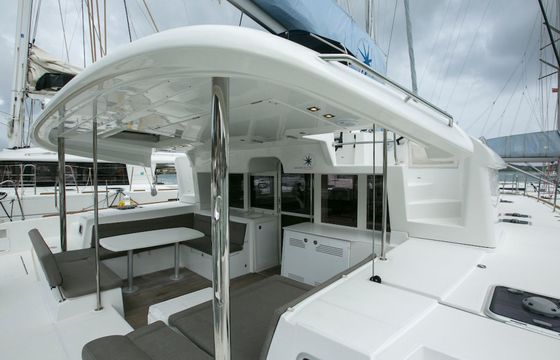 Lagoon 450 F King Lewis