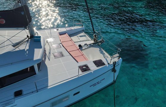 Lagoon 421 Peach