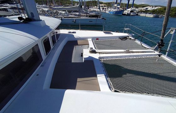 Lagoon 450 F Azraq
