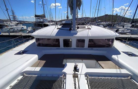 Lagoon 450 F Azraq