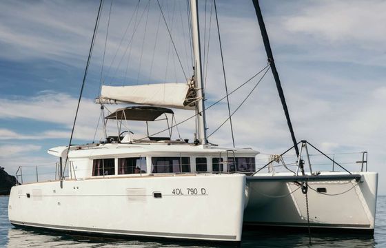 Lagoon 450 F Opera Prima