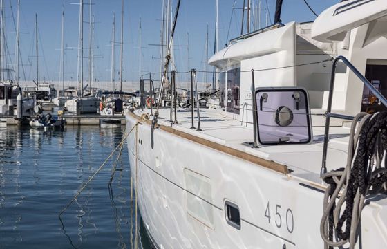 Lagoon 450 F Opera Prima