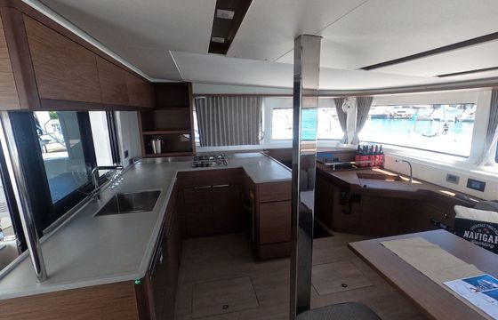 Lagoon 46 Genie