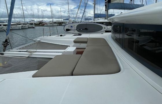Lagoon 50 Bottoms Up