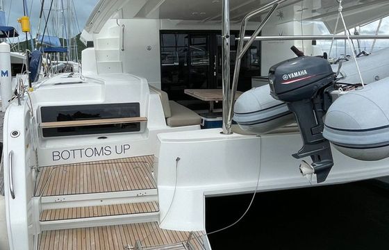 Lagoon 50 Bottoms Up