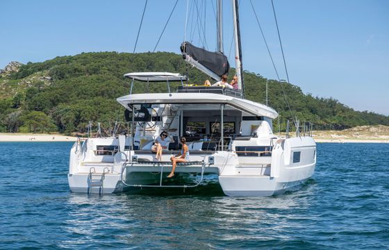Lagoon 43 Cloud Dancer 2