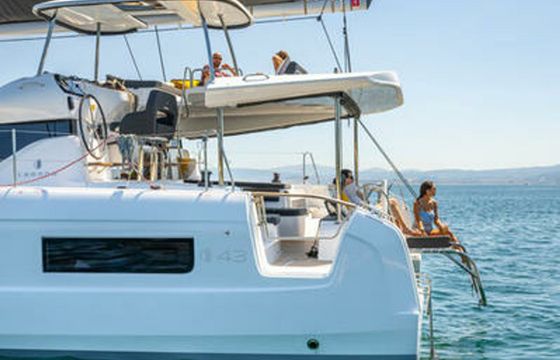 Lagoon 43 Cloud Dancer 2