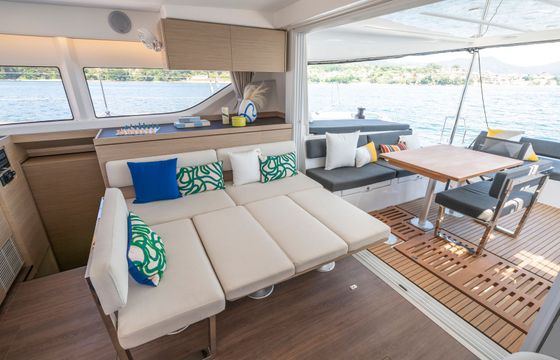 Lagoon 43 Cloud Dancer 2