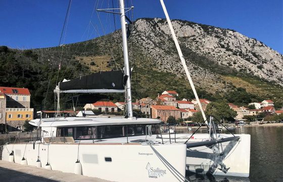 Lagoon 450 F Samogon
