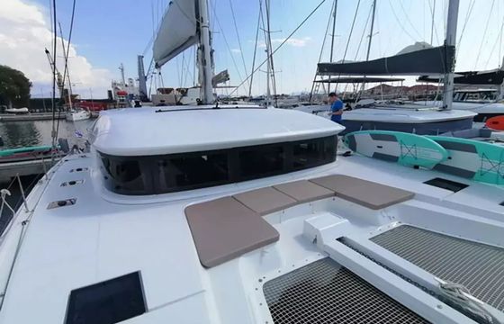 Lagoon 50 Swan