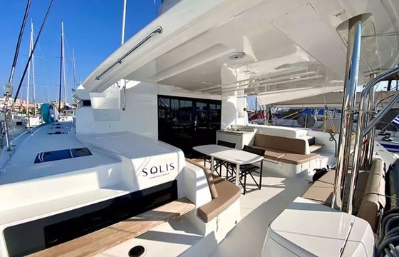 Lagoon 50 Swan