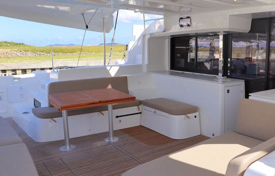 Lagoon 46 Kamots