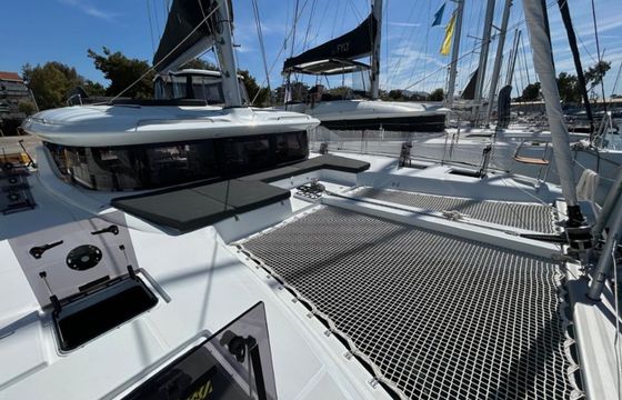 Lagoon 43 Zen 2