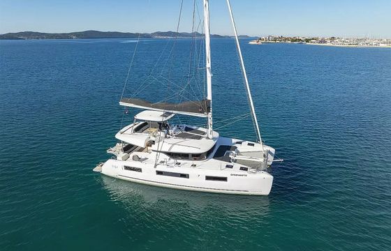 Lagoon 51 Disonesto