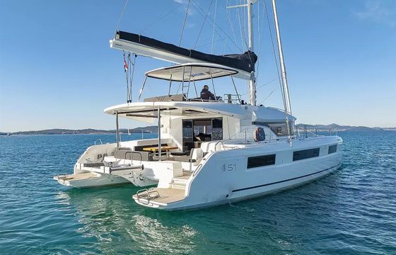 Lagoon 51 Disonesto