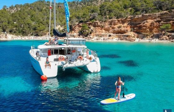Lagoon 450 S Felix Finis