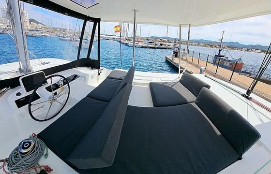 Lagoon 46 Silver Elli