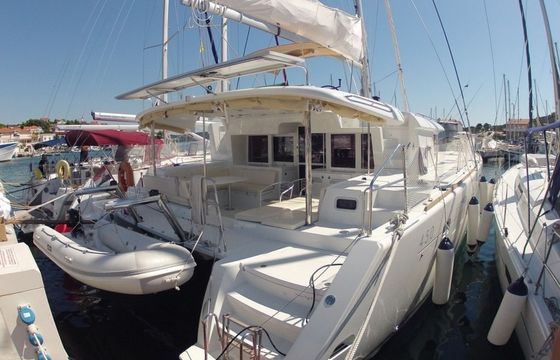 Lagoon 450 F Bevanda