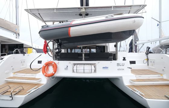 Lagoon 46 Blu