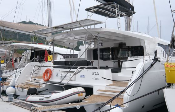 Lagoon 46 Blu