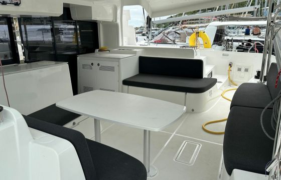 Lagoon 46 Hawksbill