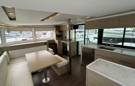 Lagoon 46 Hawksbill
