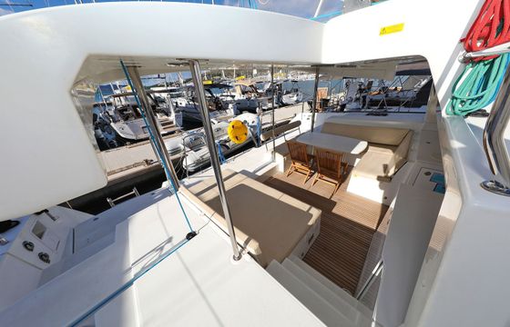 Lagoon 450 F Dorka 5