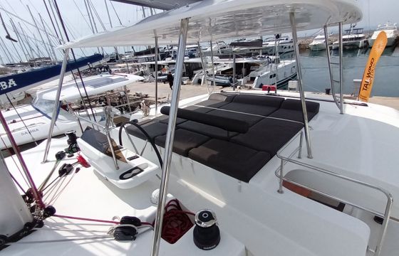 Lagoon 50 Icarus