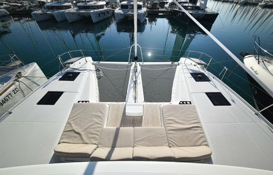 Lagoon 50 Lux