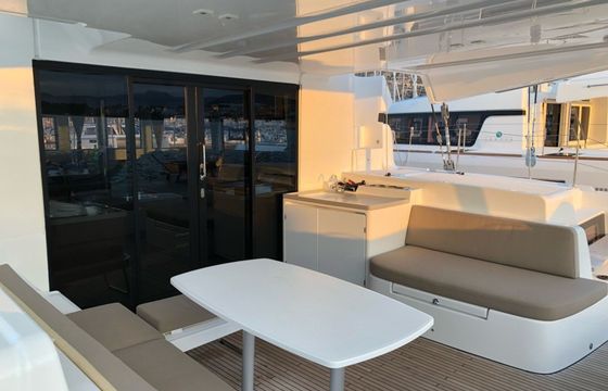 Lagoon 50 Merev