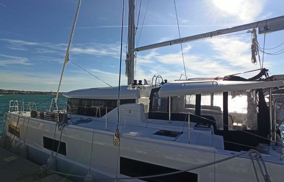 Lagoon 46 Long Island