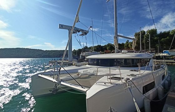 Lagoon 46 Long Island