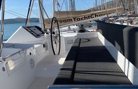 Lagoon 450 F Loumilis 2