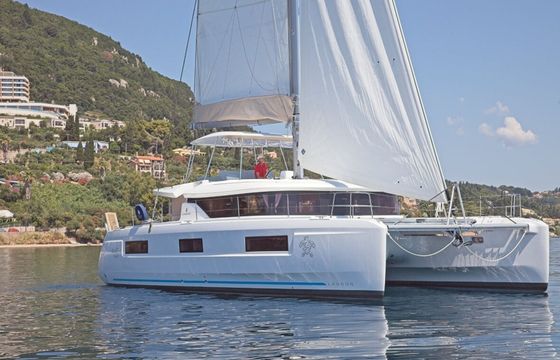 Lagoon 46 Dafni