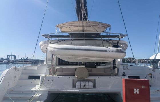 Lagoon 46 Full Moon