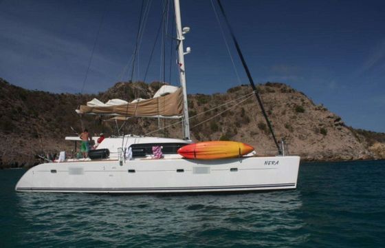 Lagoon 500 Nera
