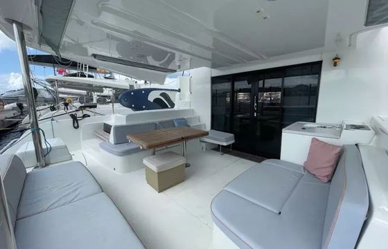 Lagoon 51 Deb Elli
