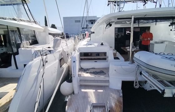 Lagoon 51 Lavina