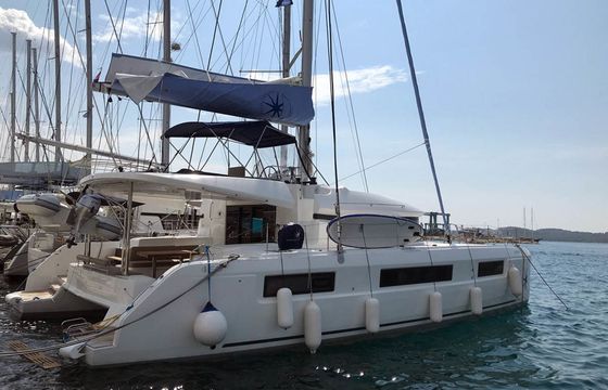 Lagoon 450 F Summer