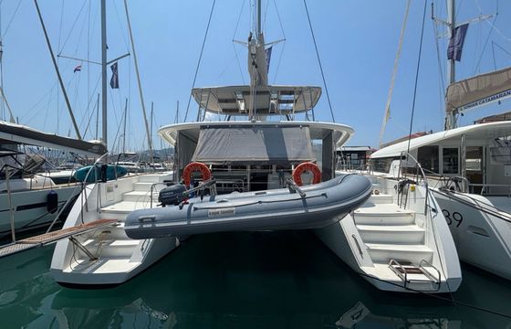 Lagoon 450 F Violetta