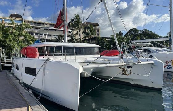 Lagoon 46 Poe Rava