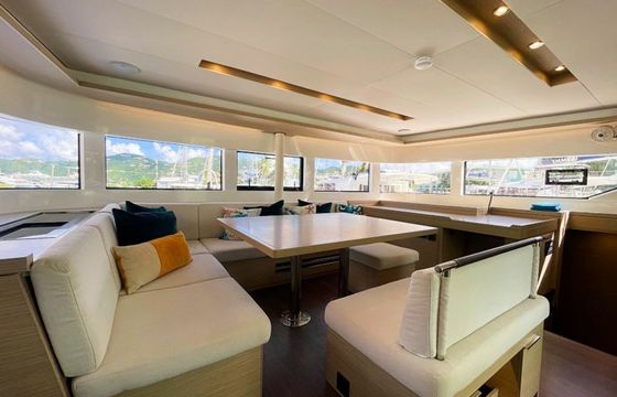 Lagoon 51 Wailea